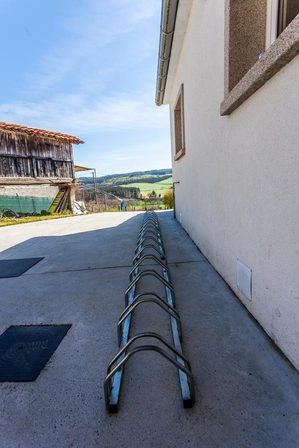 Albergue Milpes Ribadiso Exterior photo